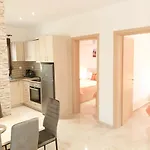 ヴィラ Chrisella *