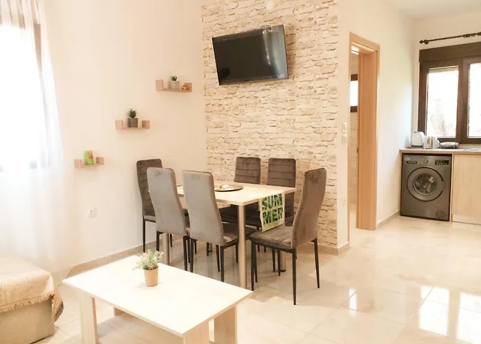 Chrisella * Skala Rachoni (Thasos)