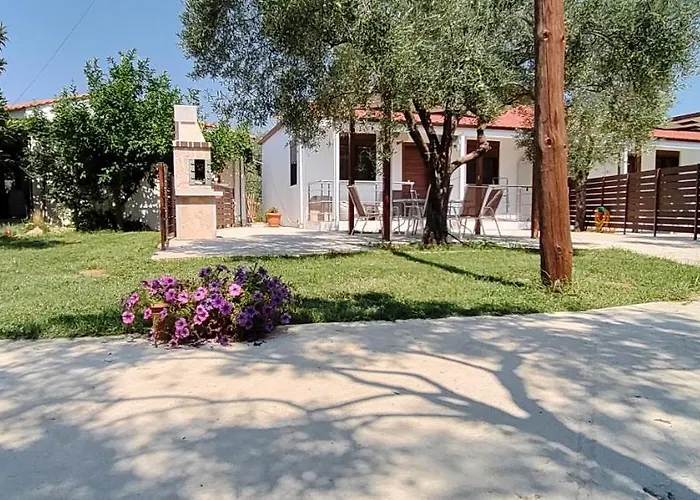 Chrisella * Skala Rachoni (Thasos)