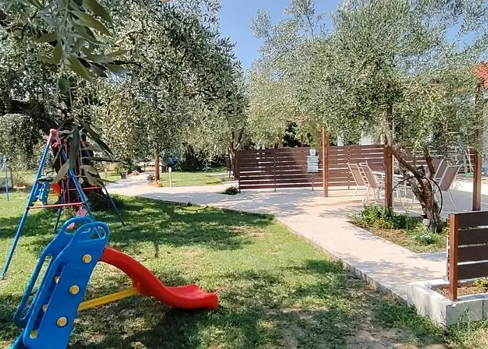 Chrisella Skala Rachoni (Thasos)